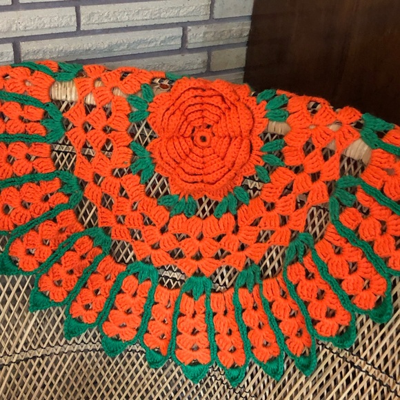 70's XL Orange/Green Large Couch Protector - Handmade Doilie - Furniture Cover - Picture 6 of 10